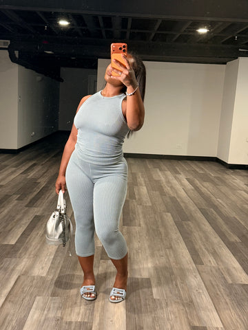 Just Another Capri Set
